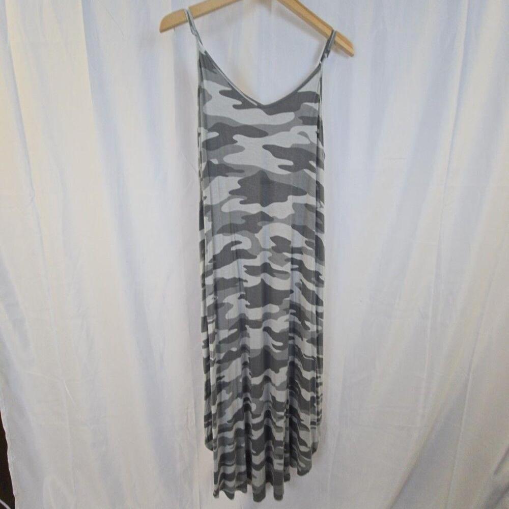 Maurices Dress Womens 0 Gray Camo Maxi Sleeveless V Neck Jersey Knit Swing Long